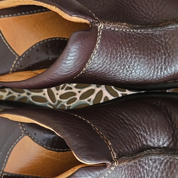 B.O.C. Born brown leathe clogs Sz 8 ⭐️ - Picture 6 of 9